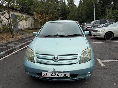 Toyota Ist, 2003 — 照片 1
