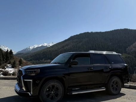 Toyota 4Runner, 2018 — фото 4