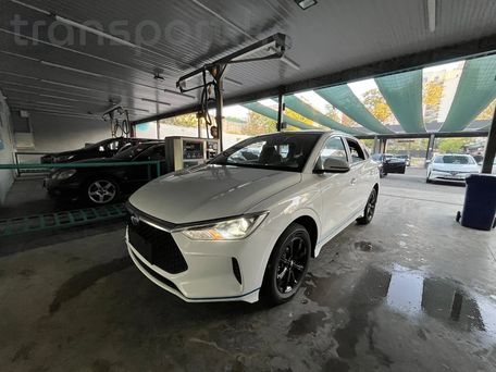 BYD E2, 2022 — photo 7