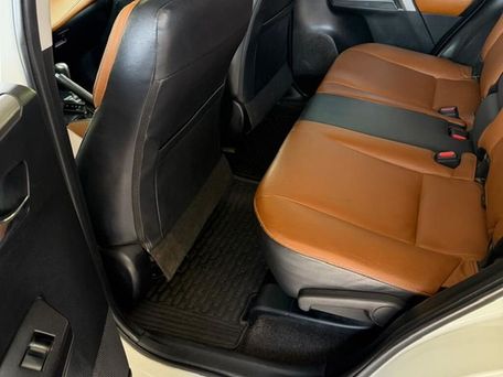 Toyota RAV4, 2015 — photo 6