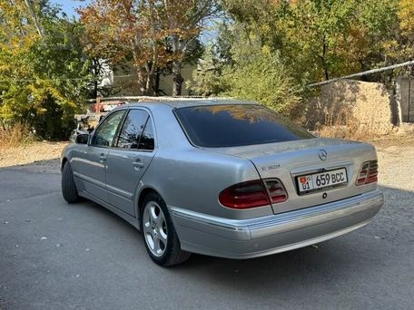 Mercedes-Benz E-Класс, 2000 — сүрөт 2