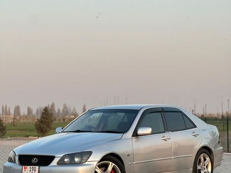 Toyota Altezza, 2001 — photo 2