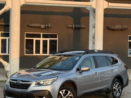 Subaru Outback, 2020 — photo 1
