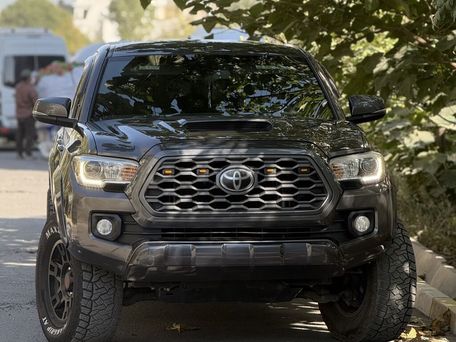Toyota Tacoma, 2021 — photo 3