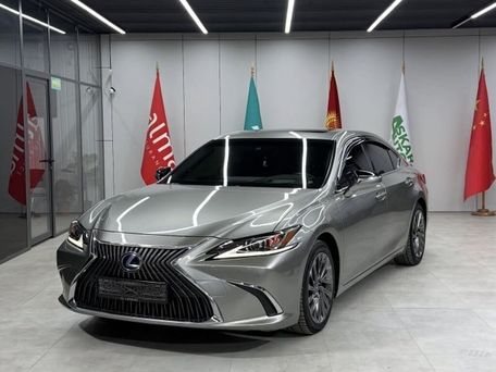 Lexus ES, 2018 — фото 1