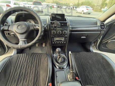 Lexus IS, 2003 — photo 9