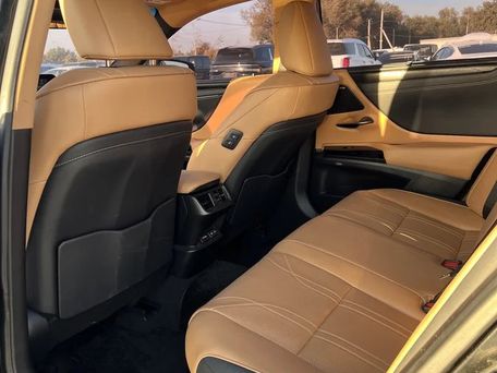 Lexus ES, 2021 — photo 9