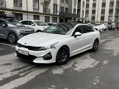Kia K5, 2021