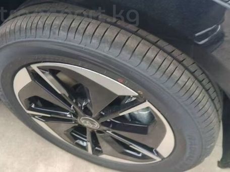 Toyota bZ3X, 2026 — 照片 2