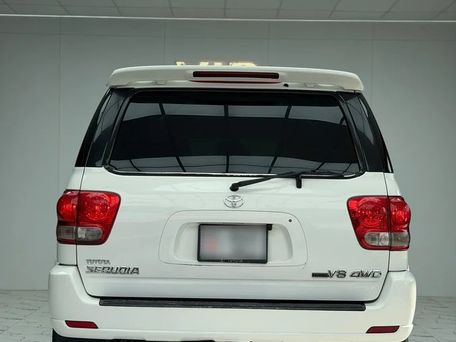 Toyota Sequoia, 2005 — photo 4