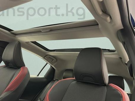 Toyota Prius v (+), 2023 — 照片 4