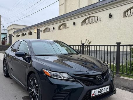 Toyota Camry, 2019 — фото 5