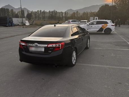 Toyota Camry, 2012 — photo 2