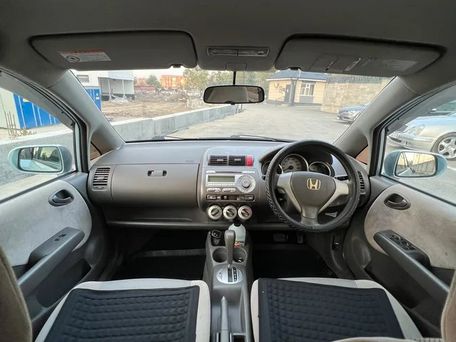 Honda Fit, 2004 — 照片 5