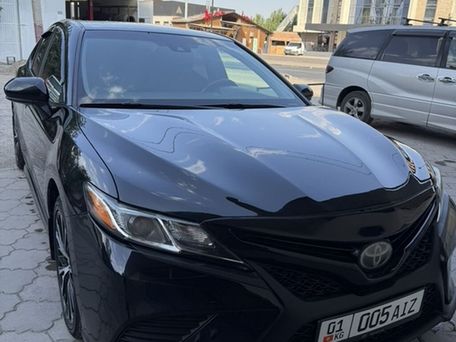 Toyota Camry, 2018