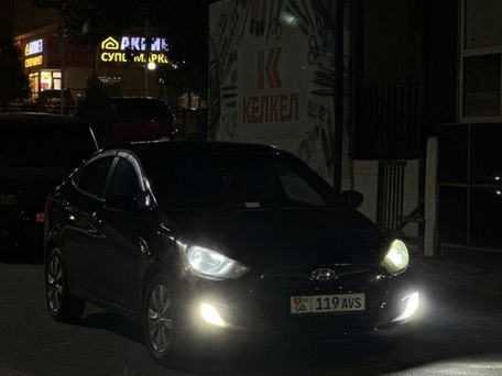 Hyundai Accent, 2011 — фото 1