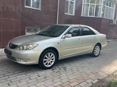 Toyota Camry, 2004 — photo 3