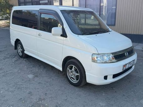 Honda Stepwgn, 2005 — photo 1