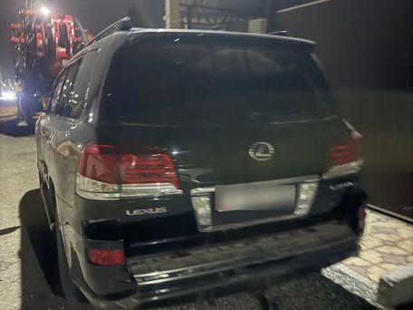 Lexus LX, 2008 — сүрөт 4