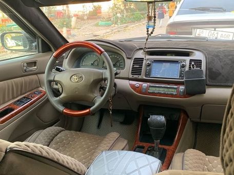 Toyota Camry, 2004 — photo 9
