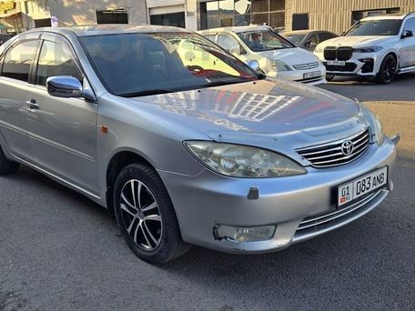 Toyota Camry, 2005