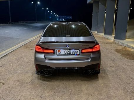BMW 5 серии, 2022 — 照片 9