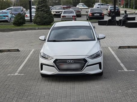 Hyundai Elantra, 2020 — фото 11
