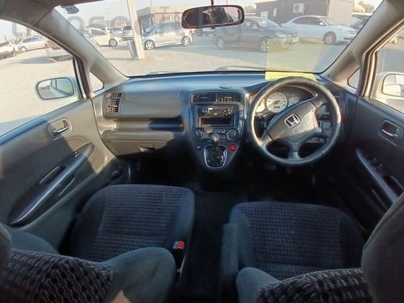 Honda Stream, 2000 — 照片 7