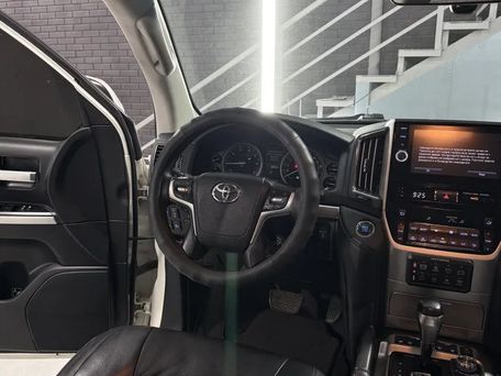Toyota Land Cruiser, 2017 — сүрөт 9