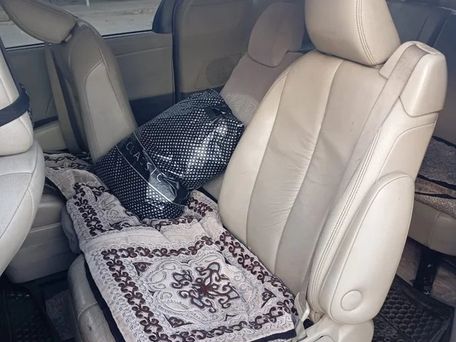 Toyota Sienna, 2010 — 照片 5