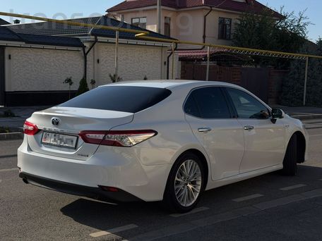 Toyota Camry, 2019 — 照片 4