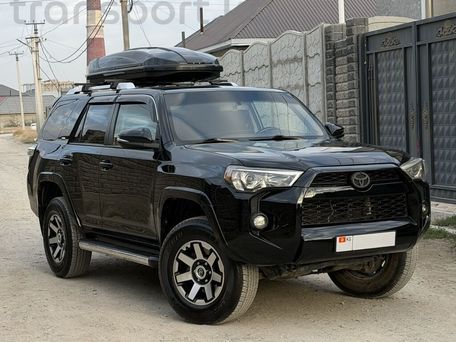 Toyota 4Runner, 2017 — 照片 2