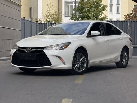Toyota Camry, 2017 — сүрөт 1