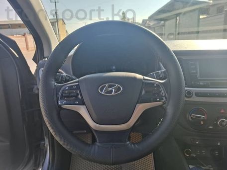 Hyundai Solaris, 2017 — photo 8