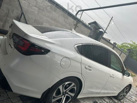 Subaru Legacy, 2021 — 照片 4