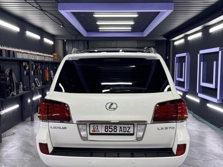 Lexus LX, 2011 — фото 2