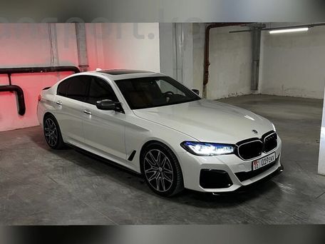 BMW 5 Series, 2018 — photo 1