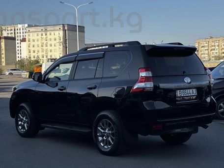 Toyota Land Cruiser Prado, 2015 — фото 3