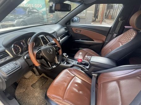 SsangYong Tivoli, 2019 — photo 6