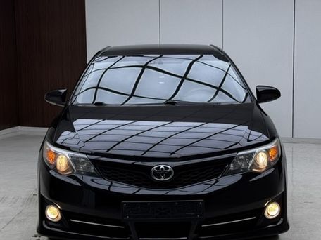 Toyota Camry, 2012