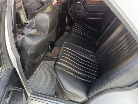 Mercedes-Benz E-Класс, 1993 — 照片 11