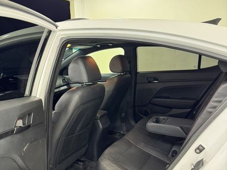 Hyundai Elantra, 2017 — 照片 11