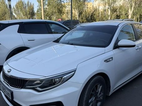 Kia K5, 2019 — photo 1