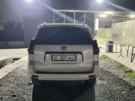 Toyota Land Cruiser Prado, 2010 — сүрөт 4