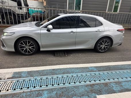 Toyota Camry, 2023 — photo 4