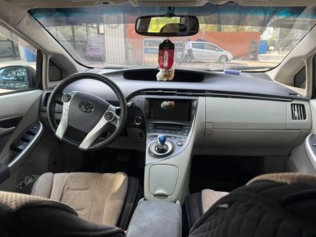 Toyota Prius, 2011 — 照片 8