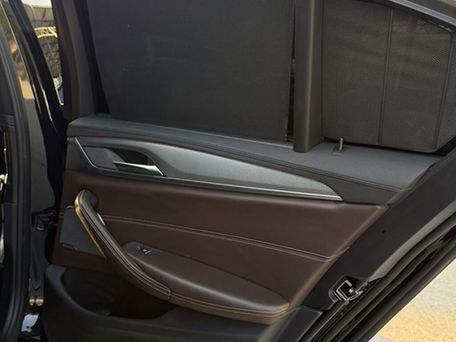 BMW 5 Series, 2018 — photo 14