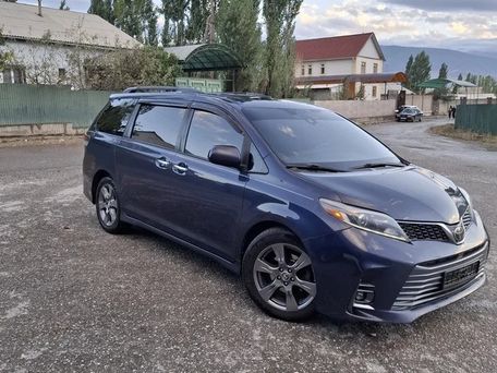 Toyota Sienna, 2018 — 照片 1