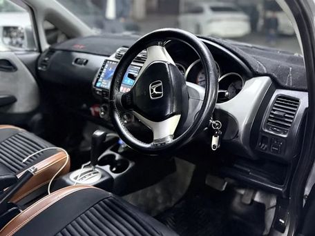 Honda Fit, 2004 — 照片 5