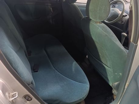 Toyota Yaris, 2000 — сүрөт 9